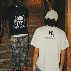 22 left go shop!! IG:university.usa